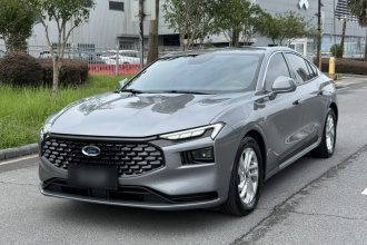 福特 蒙迪欧 2023款 EcoBoost 180 舒雅型