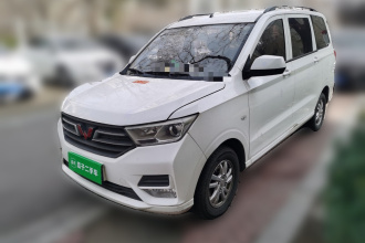 五菱汽车 五菱宏光 2019款 1.5L S标准型国VI LAR