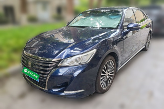 丰田 皇冠 2018款 2.0T 运动版