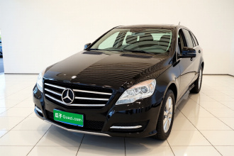 奔驰R级 2017款 R 320 4MATIC 商务型臻藏版