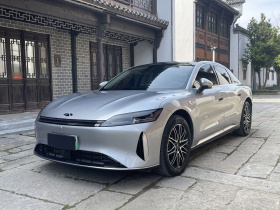 奇瑞风云 风云A9L 2025款 260超长续航尊贵版