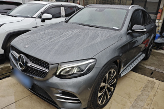 奔驰GLC轿跑 2018款 GLC 260 4MATIC 轿跑SUV