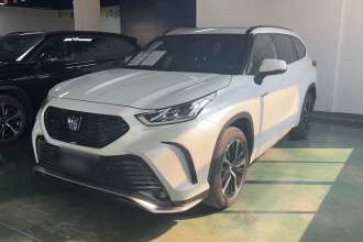 丰田 皇冠陆放 2023款 2.5L HEV四驱豪华版