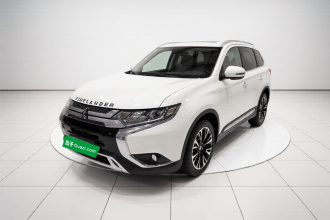 三菱 欧蓝德 2019款 2.4L 四驱致享版 7座 国V