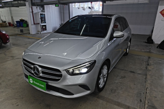 奔驰B级 2020款 B 200 时尚型