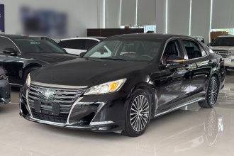 丰田 皇冠 2018款 2.0T 运动版