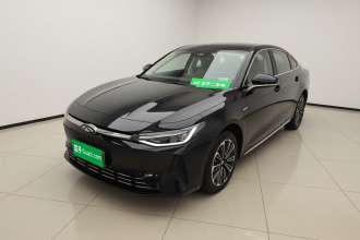 奇瑞 风云A8 2024款 127 驭风版