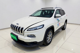 Jeep 自由光 2016款 2.4L 领先版