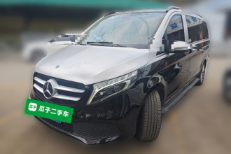 奔驰V级 2021款 V 260 尊贵版