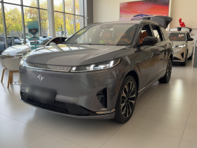 东风奕派 eπ008 2026款 六座增程家悦版