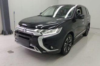 三菱 欧蓝德 2019款 2.0L 两驱畅享版 7座 国V