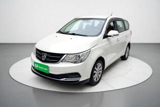 宝骏730 2016款 改款 1.5L 手动标准型 7座 国V