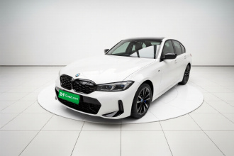 宝马3系 2023款 325i M运动曜夜套装