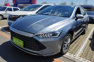 比亚迪 秦PLUS 2023款 冠军版 DM-i 120KM卓越型