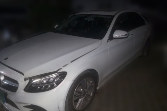 奔驰C级 2020款 C 200 L 时尚型运动版