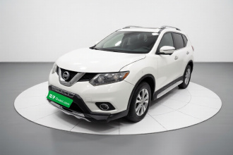 日产 奇骏 2015款 2.0L CVT舒适MAX版 2WD