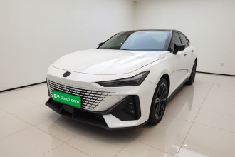 长安UNI-V 2023款 1.5T 尊享型