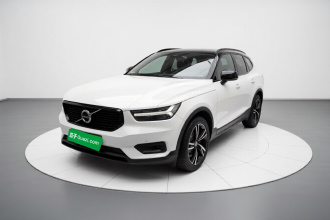 沃尔沃XC40 2020款 T4 四驱智远运动版