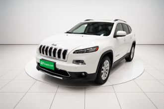 Jeep 自由光 2016款 2.4L 专业版