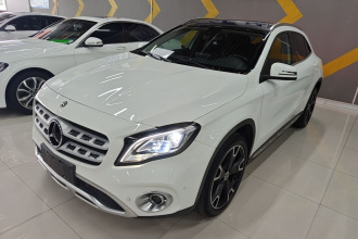 奔驰GLA 2017款 GLA 220 4MATIC 时尚型