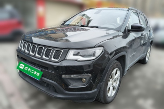 Jeep 指南者 2017款 200T 自动家享版