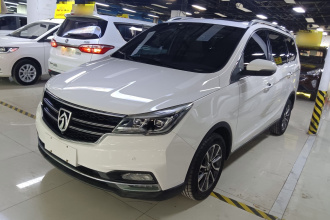 宝骏730 2017款 1.8L iAMT尊享型 7座