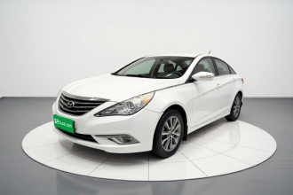 现代 索纳塔 2013款 2.0L 自动时尚版