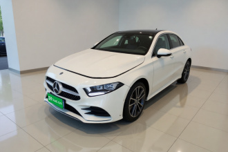 奔驰A级 2020款 改款 A 180 L 运动轿车