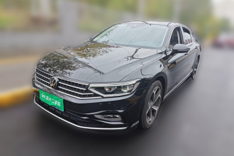大众 迈腾 2024款 200万辆众享款 330TSI DSG豪华型