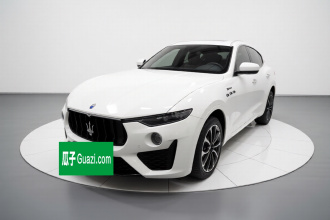 玛莎拉蒂 Levante 2022款 3.0T Modena