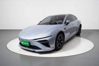 哪吒汽车 哪吒S 2022款 增程版 1160km 后驱中版