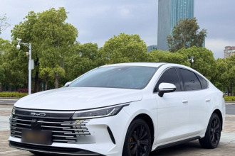 比亚迪 驱逐舰05 2022款 DM-i 55KM 尊贵型