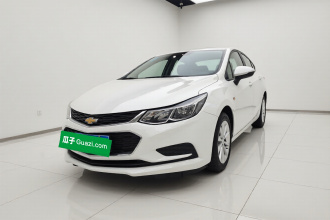 雪佛兰 科鲁兹 2018款 320 自动先锋天窗版