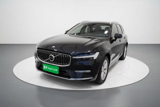 沃尔沃XC60 2022款 B5 四驱智逸豪华版