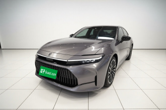 丰田 皇冠(进口) 2024款 2.5L 至尊版