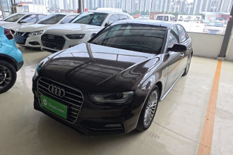 奥迪A4L 2016款 35 TFSI 典藏版 S line舒适型