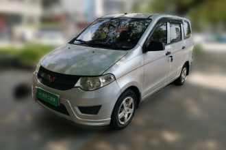 五菱汽车 五菱宏光 2015款 1.5L S 基本型国V