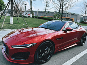 捷豹F-TYPE 2024款 P300 75周年典藏硬顶版