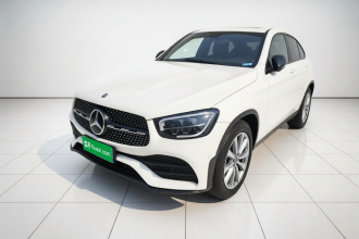 奔驰GLC轿跑 2020款 GLC 260 4MATIC 轿跑SUV