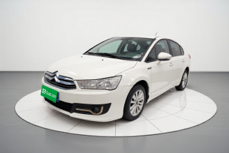 雪铁龙 世嘉 2016款 经典 三厢 1.6L 自动品尚型