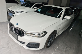 宝马5系新能源 2022款 改款二 535Le 先锋版M运动套装