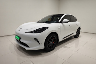 智己汽车 智己LS6 2025款 灵蜥智驾剧院版