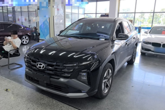 现代 2025款 途胜L 1.5T 精英版