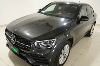 奔驰GLC轿跑 2021款 GLC 260 4MATIC 轿跑SUV
