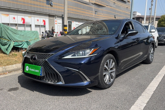 雷克萨斯ES 2020款 200 卓越版