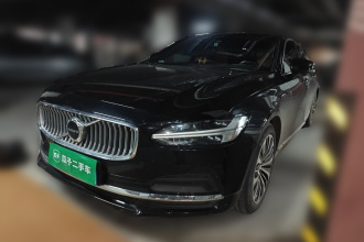沃尔沃S90 2024款 B5 智逸豪华版