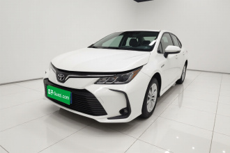 丰田 卡罗拉 2019款 双擎 1.8L E-CVT GL-i精英版