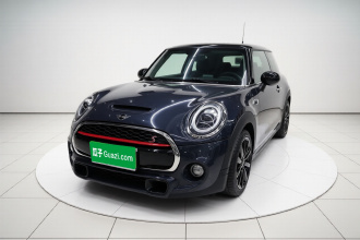MINI 2021款 2.0T COOPER S 经典派