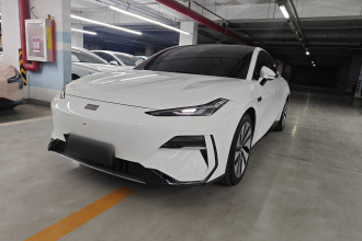 吉利银河 银河E8 2024款 665km 后驱星舰 远航版