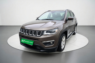 Jeep 指南者 2017款 200T 自动家享版